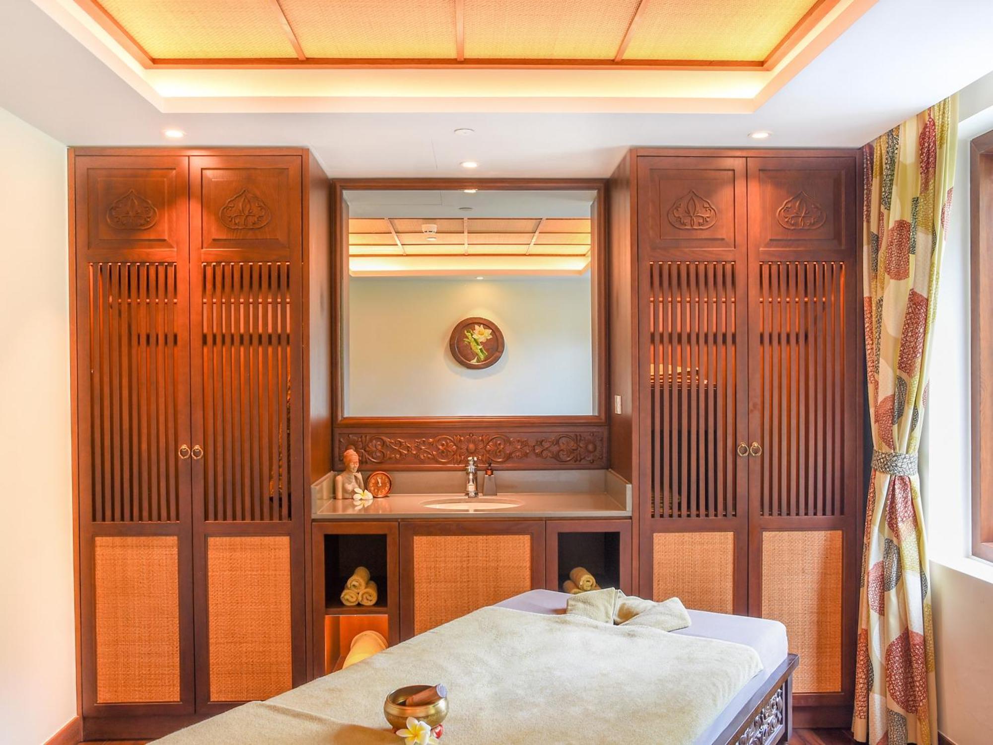 Furama Resort 5*